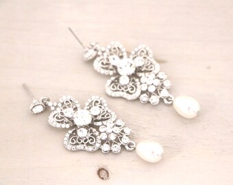 Pearl drop Wedding earrings Silver Bridesmaid earrings Bridal earrings