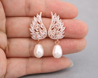 Gold Bridal earrings drop Cubic Zirconia Bridal Earrings pearl chandelier earrings Bridal Jewelry Bridesmaids Earrings Crystal Drop Earrings