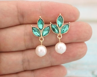 Emerald Pearl drop Wedding earring Gold Bridal jewelry earrings Royal blue dangle earrings Navy rhinestone bridal earrings Rose gold Earring