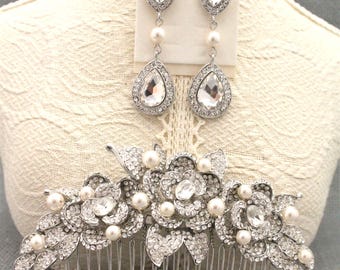 bridal pearl flower hair comb Silver Pearl Wedding earrings Large Wedding hair comb updo Bridal hair jewelry Wedding comb Rhinestone comb