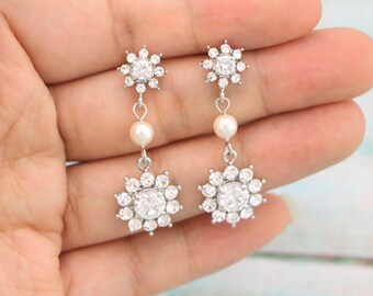 Cubic Zirconia Wedding earrings Pearl drop earring Bridal jewelry earrings Silver Wedding pearl earrings Rhinestone earrings Crystal earring