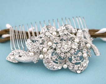 Crystal Bridal Hair Comb: Silver Wedding Hair Accessor Pearl Wedding headpiece Rhinestone Wedding hair comb Bridal hair jewelry Wedding comb