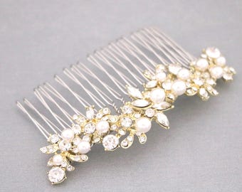 Bridal hair clip Gold veil comb Side Bridal headpiece Pearl Wedding comb Rhinestone Bridal hair comb Rose gold Wedding hair comb Crystal pin