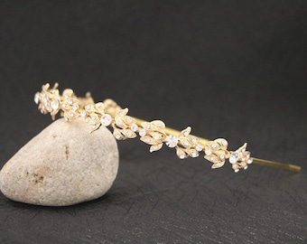 Gold Wedding headband Crystal headband Simple Wedding tiara Boho tiara