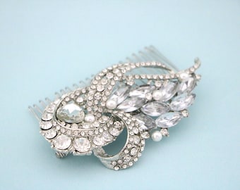 Pearl and Rhinestone Bridal Hair Comb Silver Wedding comb Crystal hair piece Wedding hair clip Bridal hair accessories Wedding hair clip