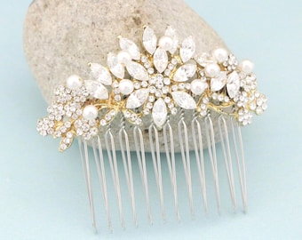 Bridal hair accessories for bun Gold veil comb Wedding hair jewelry Bridal hair clip Wedding headpiece Wedding hair comb Side Bridal comb
