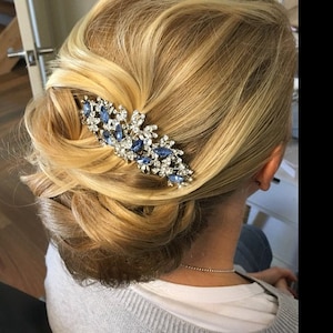 Wedding side comb Navy blue Wedding hair comb Rhinestone Wedding comb in Blue hair piece Bridal hair comb Crystal hair comb Bridal accessory