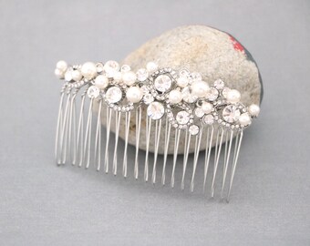 Silver Rhinestone Pearl Bridal Hair Comb Gold Wedding Hair Accessory Wedding hair clip Bridal hair piece Wedding hair comb Rose gold comb