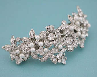 Pearl Comb Hairpiece Bridal Hair Piece for Bun Dainty Bridal Hair Comb Pearl and Jewel Hair Comb Silver Wedding hair comb Rhinestone hairpin