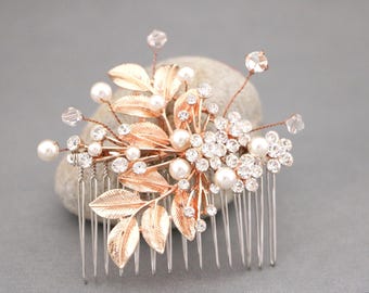 Crystal and Pearl Bridal Comb Rose Gold Bride HairClip Wedding Hair Accessories for Bun Gold Wedding hair comb updo Boho hair comb Side comb