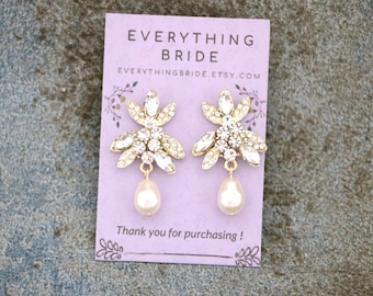 Swarovski pearl Drop Bridal earrings: Blue Earrings Wedding Navy blue earrings Rhinestone earrings Ivory pearl earrings Crystal earrings