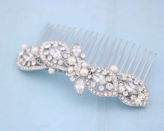 wedding hair pearl accessories Silver Wedding hair comb Boho hair jewelry Wedding hairpiece Bridal hair comb Gold veil comb Bridal comb uodo