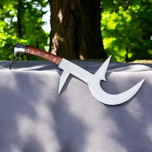 ハンドメイドのアフリカン・フンガ・ムンガナイフ：カーボンスチールブレード、ローズウッドハンドル