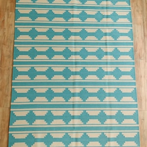 Handwoven Turquoise Wool Cotton Dhurrie Rug: Indian Kilim Carpet