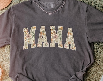 Comfort Colors ママシャツ、レトロフローラルママTシャツ、母の日ギフト、ボヘミアンママTシャツ、ガーリーなママトップス
