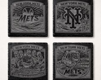 Conjunto de porta-copos gravados | Artigos de bar para fãs de beisebol de Nova York (conjunto de 4)