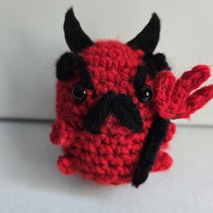 devilpug-devil-halloween-plushie-pugs-cute-gift-idea