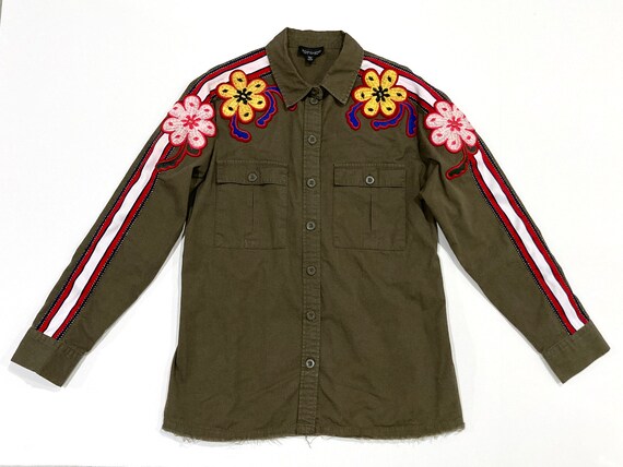 Embroidered Shirt Jacket by Topshop Women's Size Medium - Olive Green Cotton, Utility Military Top, Long Sleeves With Ribbon Stripes - Etsy Embroidered Shirt Jacket by Topshop Women's Size Medium - Olive Green Cotton, Utility Military Top, Long Sleeves With Ribbon Stripes - Etsy