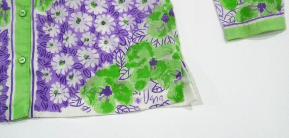 Vera Blouse - Purple and Green Floral Print 60s 7… - image 4