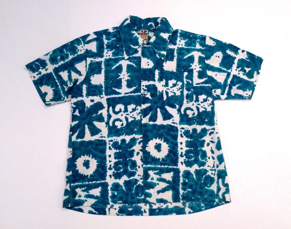 Blue and White Hawaiian Shirt 1960s Vintage Geome… - image 1