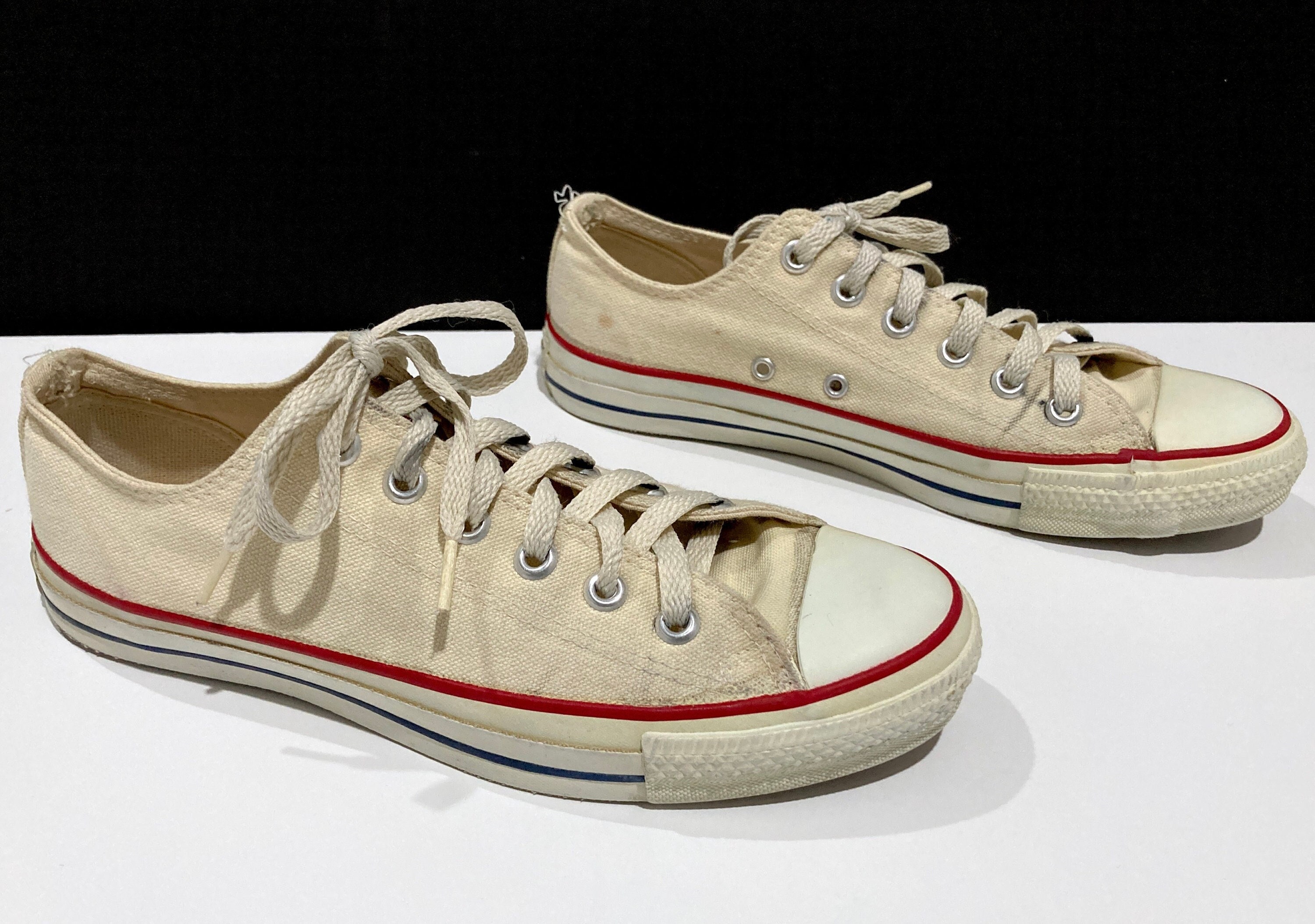 Vintage Chuck Taylor - Etsy