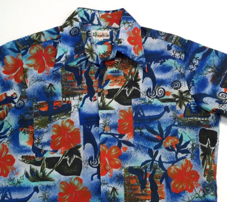 Hawaiian Shirt by Palm Tree of Branford 1970s 1980s Vintage Blue Aloha Shirt Size M Medium Abstract Tropical Luau Tiki Party Polynesian