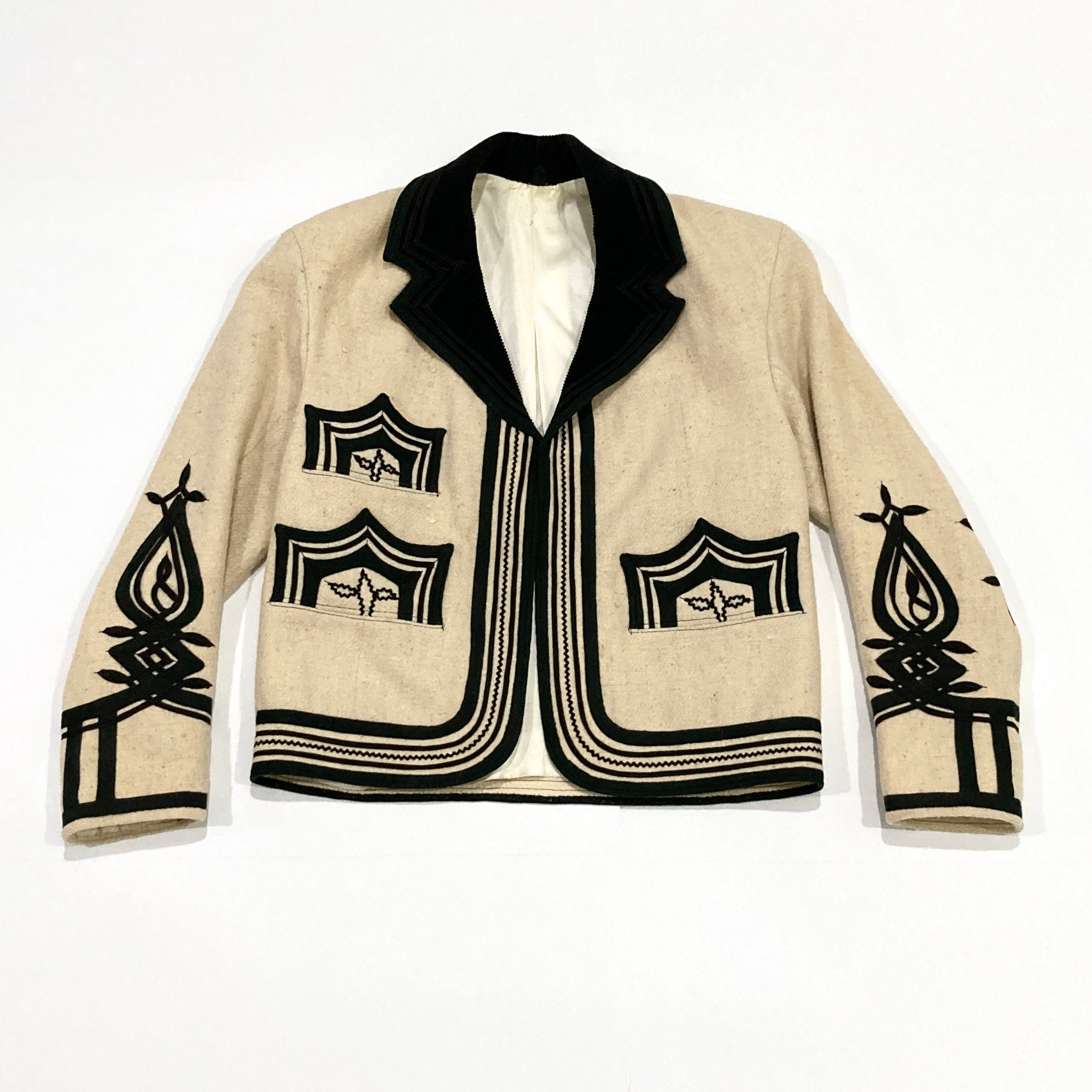 G*S様 70' UNIVERSIDAD MEXICO wool JKTウールス Cropped Guatemalan Jacket With Soutache Trim - Solola Vintage