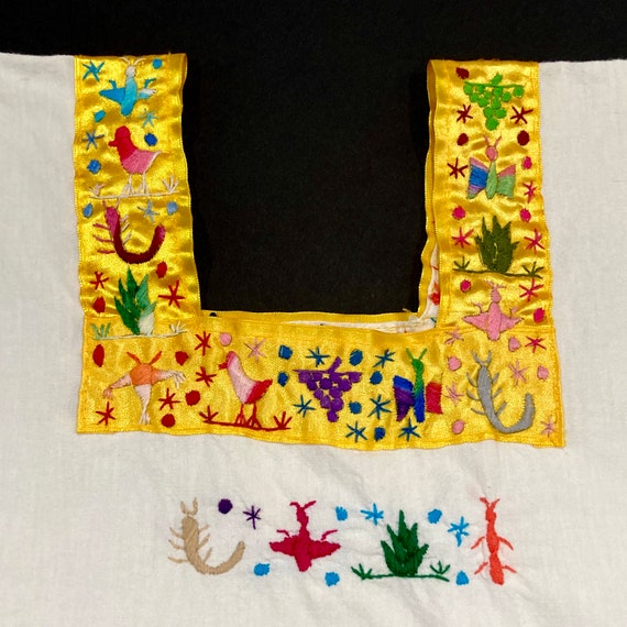 Mexican Smock Top with Scorpions, Birds, Cactus a… - image 4