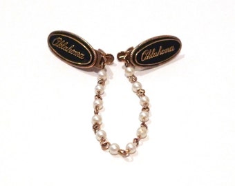 Oklahoma Sweater Clip / Guard 1950s Vintage State of Oklahoma Sweater Clips with Pearl Chain / Black with gold cursive writing / Rockabilly