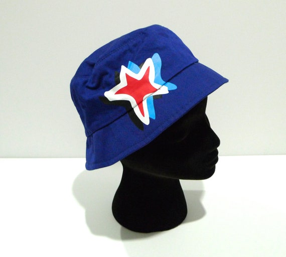 Red White and Blue Star Logo Bucket Hat 2002 Vint… - image 1