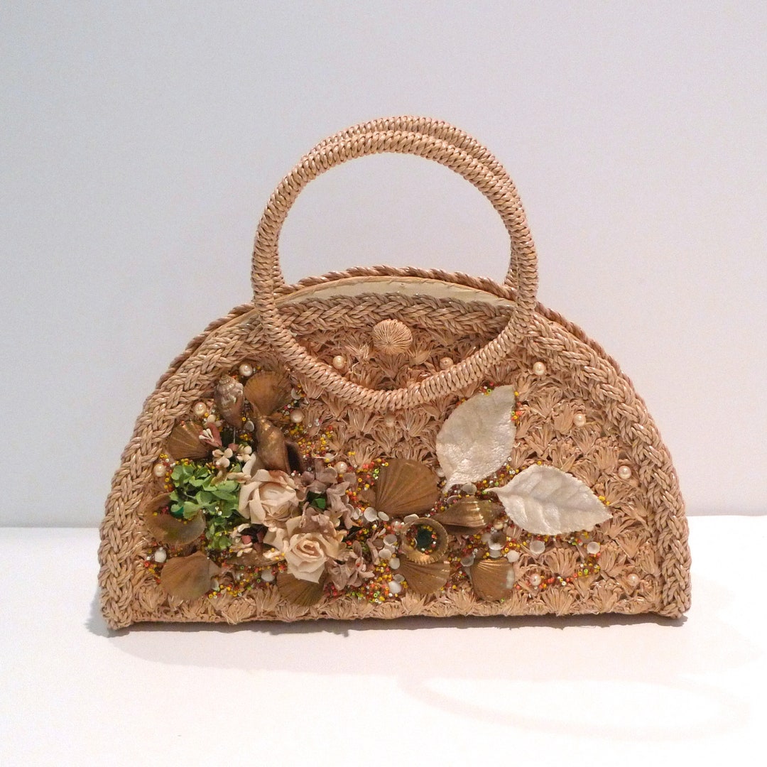 Raffia Handbag With Flowers and Shells 1950s 1960s Made in Japan
