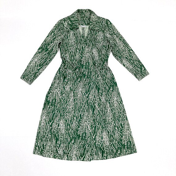 sears green dress Wrap by Fashions 1970's Vintage and White Leaf Print /mod Collar With V-neck / Polyester Fabric / Women's Size Medium Vacation & Resort Collection