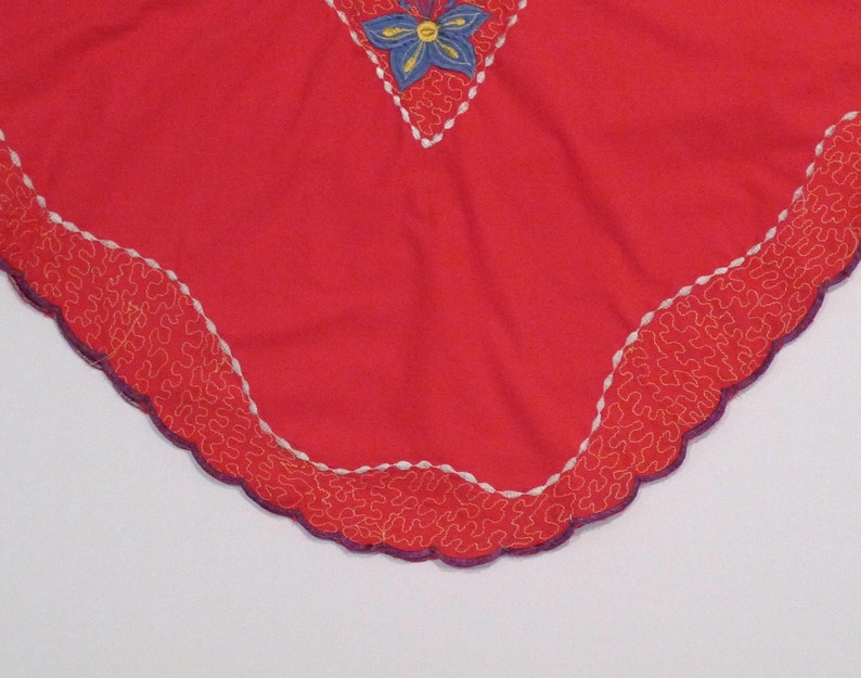 Red Pink Embroidered Caftan Top Vintage Pullover Poncho Blouse Dark Pink with Floral Embroidery Batwing Shirt Caftan Dashiki Plattermatter