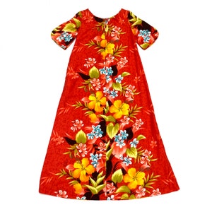 Sears Hawaiian Fashions - Muumuu Maxi Dress With Tropical Flowers - Vintage 60s to 70s / Orange and Red Batik Floral Print - Luau Tiki Party - Etsy Sears Hawaiian Fashions - Muumuu Maxi Dress With Tropical Flowers - Vintage 60s to 70s / Orange and Red Batik Floral Print - Luau Tiki Party - Etsy