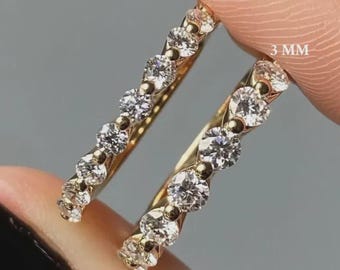 Floating Bubble Band, halbe Ewigkeit runder Moissanit Band für Frauen, 14K Gelbgold Hochzeitsband, stapelbares Band, minimalistisches rundes Band