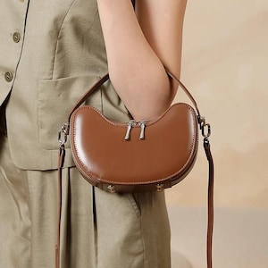 Vintage Echtleder Crescent Umhängetasche | Kleine Umhängetasche für Damen | 2025 Designer Handtaschen Trend