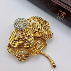 Vintage 1950s–60s Signed Corocraft Gold Tone Flower Brooch with Rhinestones | Leaf Design | Mid Century Costume Jewelry Pin