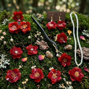Crimson Red Rose Jewelry Romantic Floral Choker Necklace Dark Academia Resin Flower Earrings Vintage Bridal Brooch Gothic Prom Set