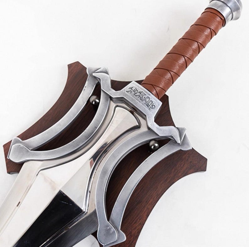 Miecz mocy He-Mana w rozmiarze rzeczywistym, metalowy rekwizyt do cosplayu superbohatera zdjęcie 7