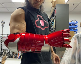 アイアンマン LEDガントレット 右手 コスプレ アベンジャーズ アイアンマン アイアンマン LED パームハンド ガントレット アーマー
