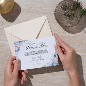 Biglietto di ringraziamento digitale per matrimonio. Bellissimo biglietto di ringraziamento floreale e dorato!