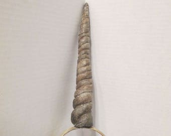 costume horn, Realistic Unicorn horn, Tall Unicorn horn, handmade, custom made, spiral horn, wearable uni horn, 9 inches tall