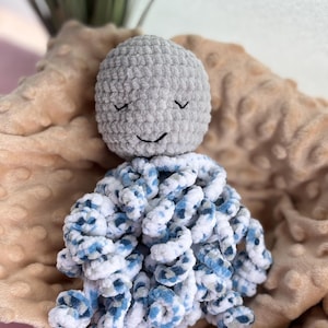 Crochet octopus, handmade soothing comforter, birth gift idea, octopus comforter, maternity, octopus, handmade, plushies