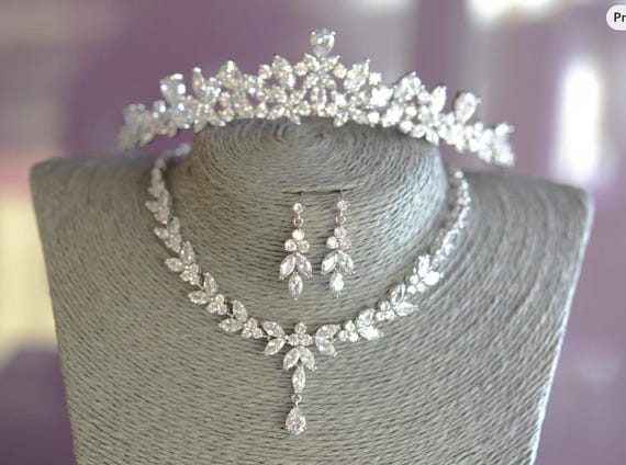 Bridal Tiara Set, Silver Jewelry Set for Bride, Wedding Necklace, Earrings, Bracelet with Tiara, Clear Crystal CZ Bridal Jewelry, Crown Set