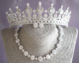 Silver Bridal Tiara Set, Wedding Floral Jewelry Set for Bride, Bridal Necklace, Earrings with Tiara, Clear CZ Flower Bridal Crown Set