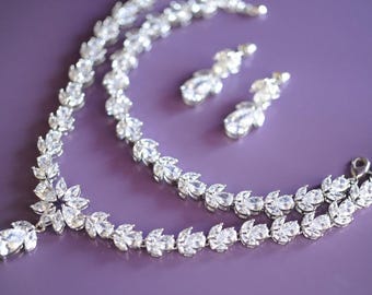 Set di collana da sposa con bracciale, set di gioielli da sposa con goccia floreale in argento con orecchini, collana e bracciale, set di gioielli in cristallo per il ballo di fine anno