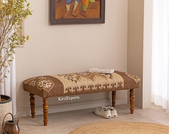 Banco Kilim hecho a mano con patas de madera, banco tapizado de estilo bohemio tribal para recibidor, otomana Kilim, banco rústico azteca para dormitorio
