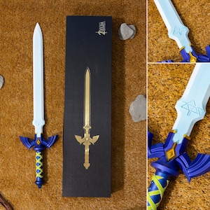 Legend of Zelda Master Sword Metal Light Up Replica Glowing LED Zelda Cosplay Sword BOTW TOTK Display Prop Gamer Gift Tears kingdom Cosplay