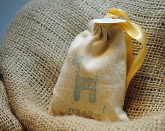 POLKA GIRAFFE Sachet Bags / Baby Shower Favors
