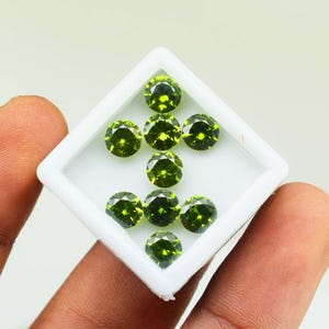 6mm Round Peridot Gemstone 15Pcs Natural Peridot for jewelry making August Birthstone  Faceted loose Stone wholesale Peridot Parcel Gemstone